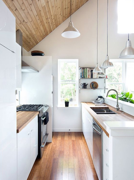 Garage to guest suite