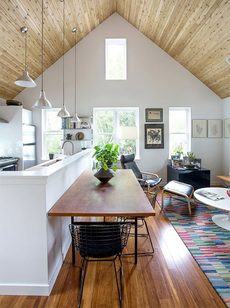 Garage to guest suite