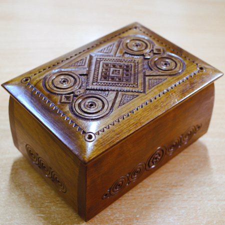 Discover the art of carving