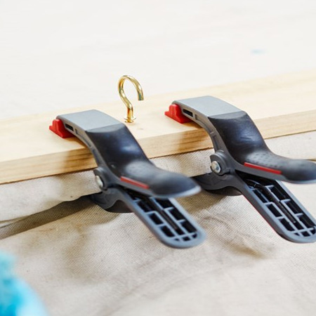 Make a Macramé Plant Hanger