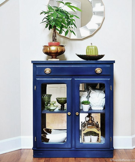 Colour your world with Bravo spray paint in blue