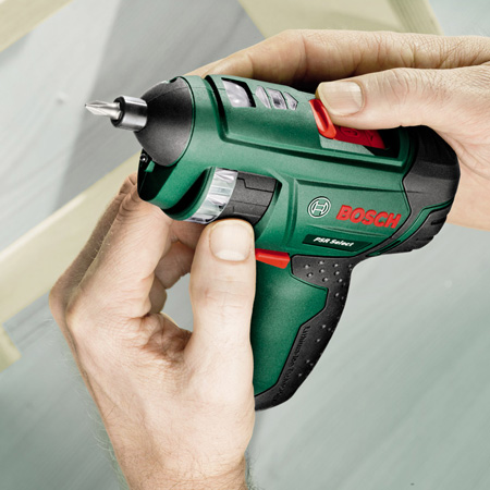 The Bosch PSR Select is great for the DIY enthusiast that likes to have everything close at hand. The integrated cylinder holds 12 standard screwdriver bits, making it easy to change bits. To change the bit, simply rotate the cylinder to see the bit you need displayed in the viewing window, then slide it foward - as easy as that!