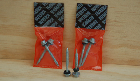 Eureka Class 4 Screws are just the thing for roofing and cladding applications in coastal regions. The premium corrosion resistant coating has been put to the test, with a 1500 hours Salt Spray Test Certificate.