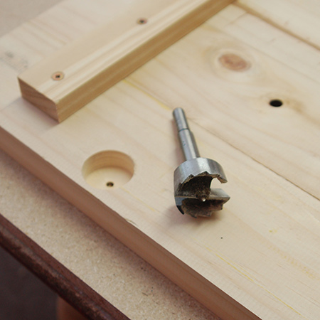Bathroom storage bench