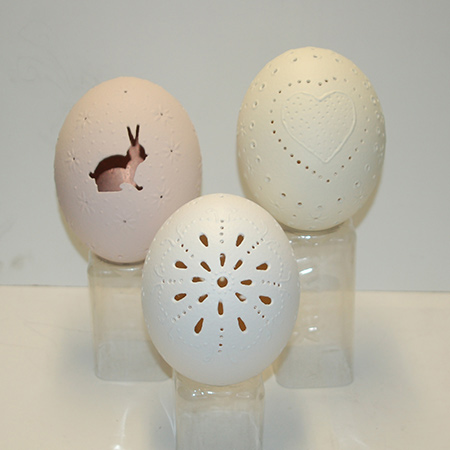 Home Dzine Craft Ideas Easter Lace Eggs With Ostrich Eggs