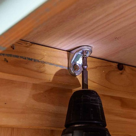 Turn a pine dresser into a kitchen island