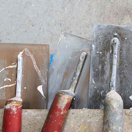 HOME-DZINE | Concrete Floors - Hairline cracks in cement-based coatings may be the norm, but by hiring an experienced contractor bigger cracks than that are unlikely to appear. Cemcrete have a recommended list of contractors that they deal with to ensure any job is done right the first time.