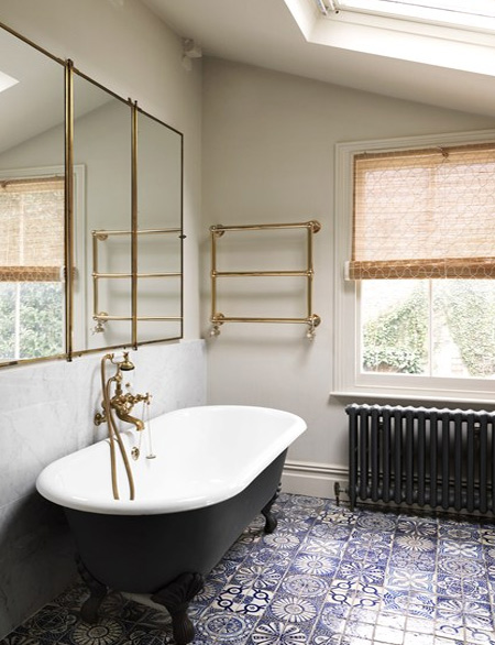 Classic Black & White Bathrooms