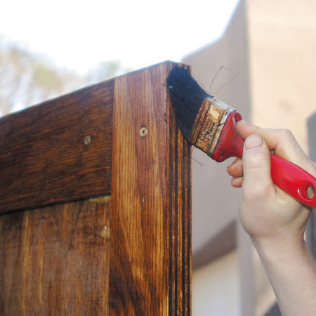 best way to apply exterior sealer