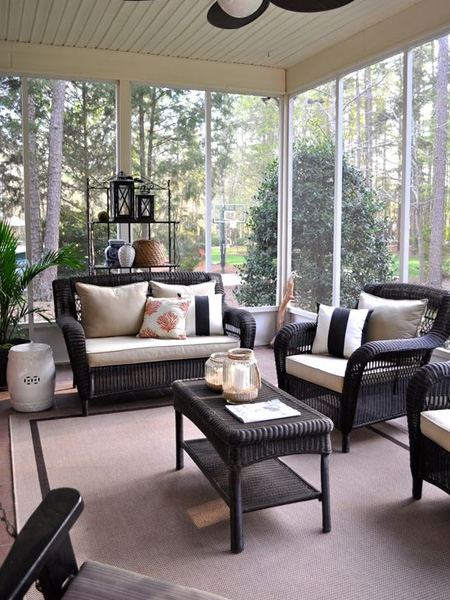 HOME-DZINE | Wicker Furniture - Wicker and cane furniture is durable and comfortable, and a favourite choice for patio furniture for many South Africans due to the fact that it is organic and one hundred percent natural. In fact, wicker is so popular that contemporary furniture manufacturers replicate the look in a synthetic form.