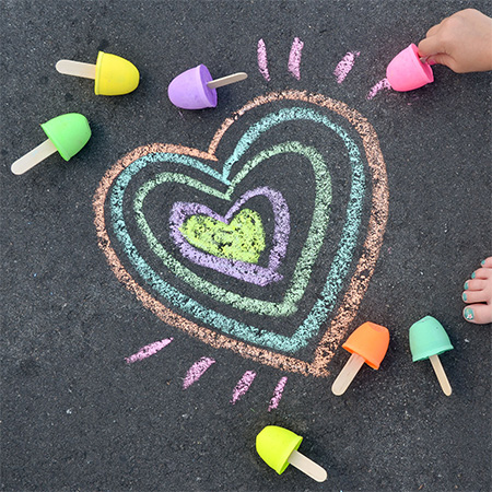HOME-DZINE | Craft Ideas for Kids - Found on projectnursery.com, these colourful chalk pops will provide hours of holiday fun for the kids - and they can even make them on their own.