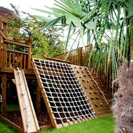 A well-designed jungle gym will feature several elements that provide exercise and a way to put their imaginations to good use