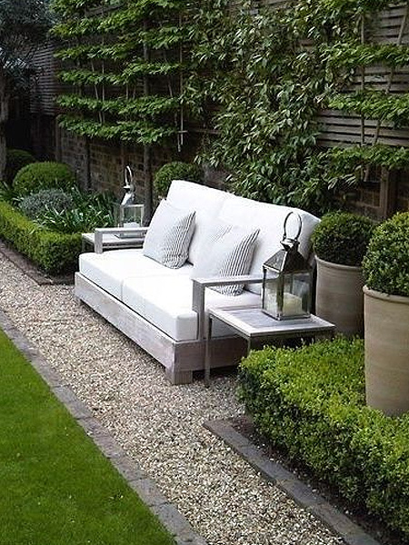 bricks for edging beds and borders