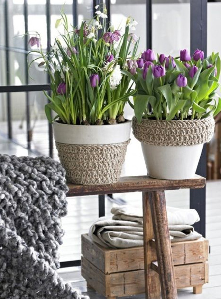 crochet design on flower pots