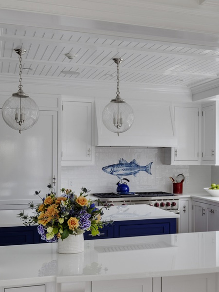 Designer coastal style kitchen