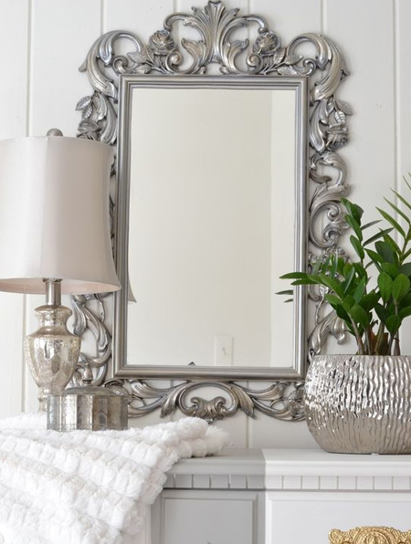 metallic mirror frame with rustoleum spray paint
