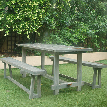diy custom outdoor farmhouse table