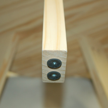 Simply by adding a couple of Eureka Roofing Washers using 16mm screws, the table legs are raised slightly and this eliminates the risk of water being absorbed through the end grain at the bottom of each leg.