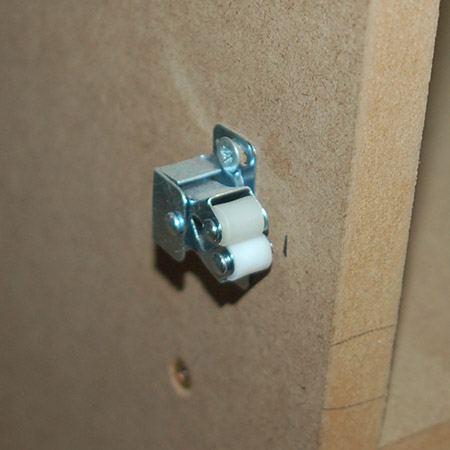 Quick Tip: How to mount double roller catches