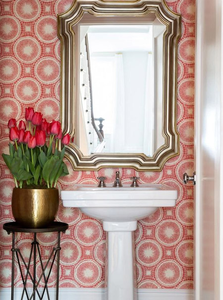 Decorating a guest toilet