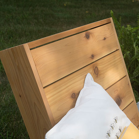 HOME-DZINE | Kreg Pocket-Hole Jig - The secret behind this easy garden chair is the Kreg Pocket-Hole Jig joinery. By using a pocket-hole jig, all the joints are hidden out of sight.