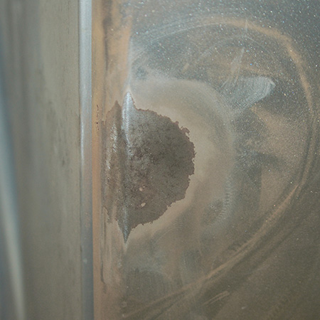 restore refrigerator with Rust-Oleum Appliance Epoxy spray paint - removing rust