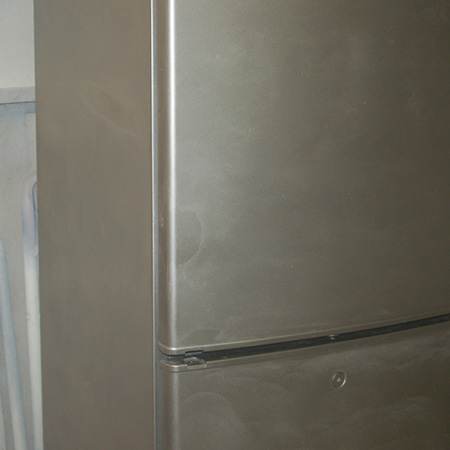 restore refrigerator with Rust-Oleum Appliance Epoxy spray paint - after sanding