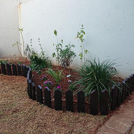 quick project easy DIY garden fence