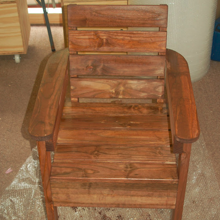 homemade wood stain on garden chair