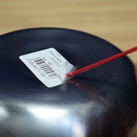 remove sticky labels with wd-40