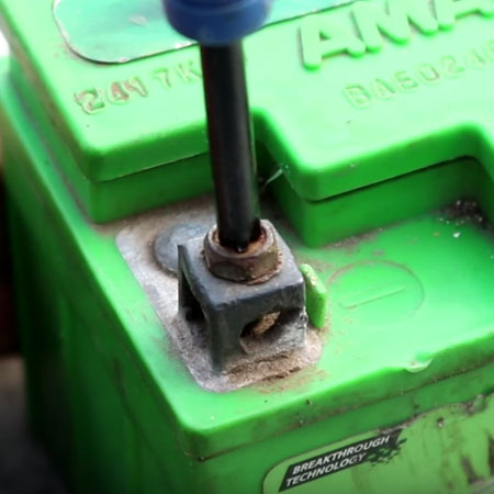 remove  rust with wd-40