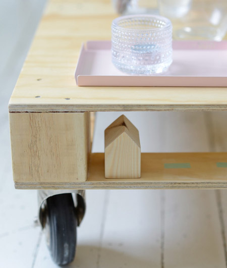 Easy reclaimed pallet project