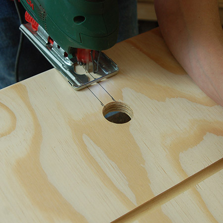 Now you can cut out the slot with a jigsaw and clean-cut blade.