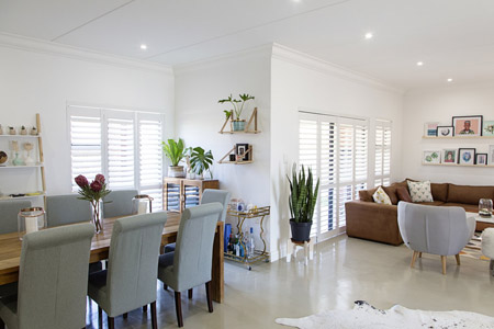 When deciding upon finishes for her home she realised that her desire for modern, durable and timeless steered her in the direction of polished concrete and she approached Cemcrete for their extensive range and expertise.