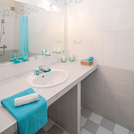Selecting the perfect tiles for a bathroom