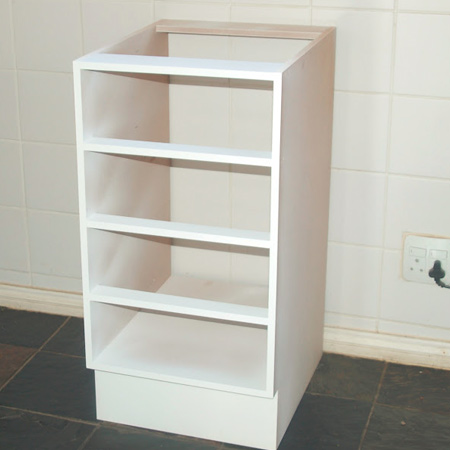 painted drawer unit