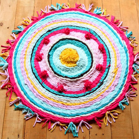 Make a circular rag rug