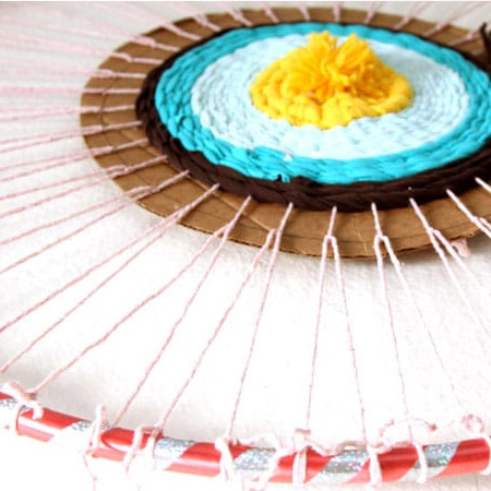 complete full circles with a single colour