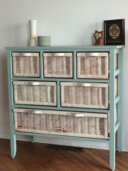 furniture makeover with spray paint