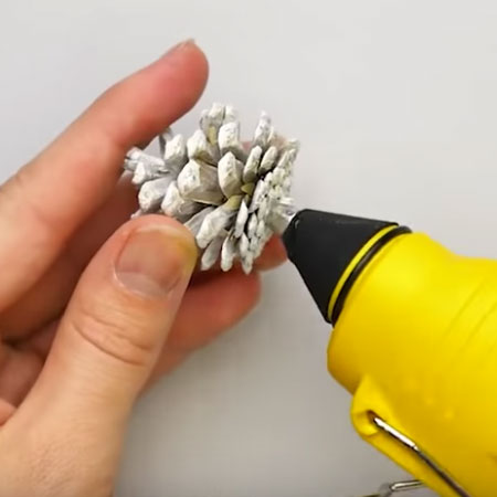 Bleached Pine Cone Wreath