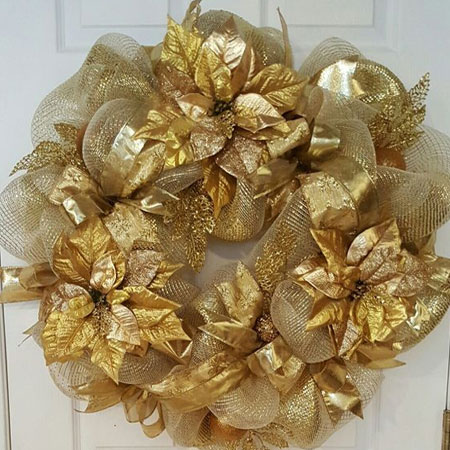 poly mesh gold wreath
