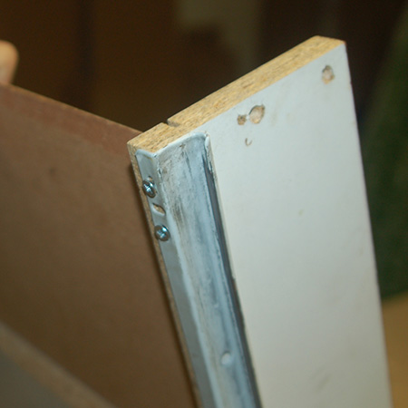 repair kitchen drawer