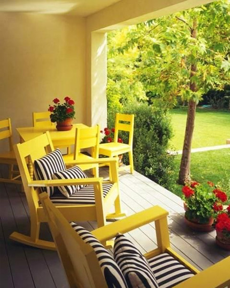 gen z yellow garden furniture