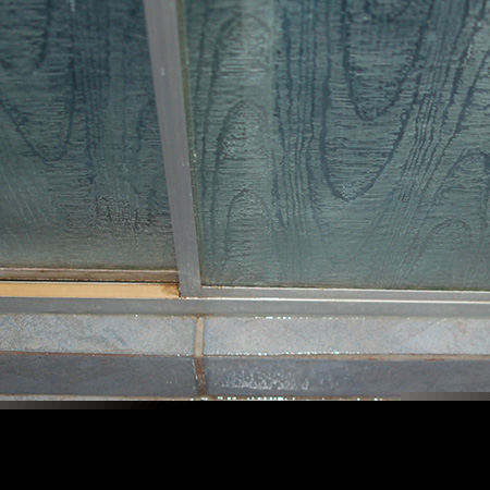 remove mould and mildew