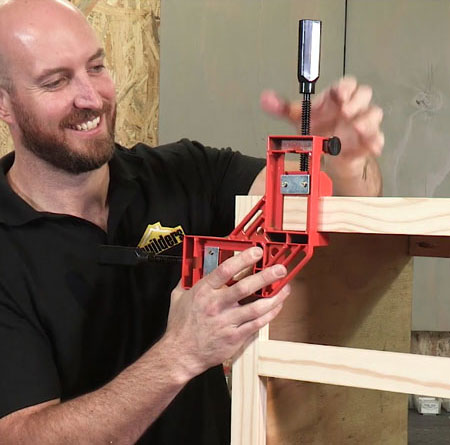 Grip Adjustable Corner Clamp