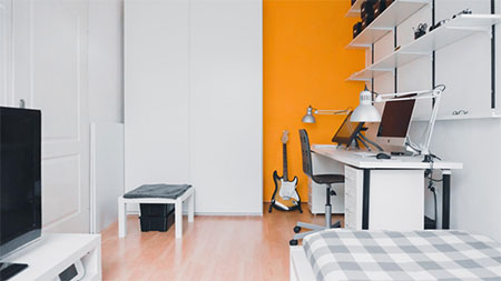 Tips for Creating More Space in Your Dorm Room 