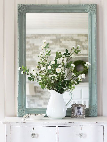 thrift store mirror makeover