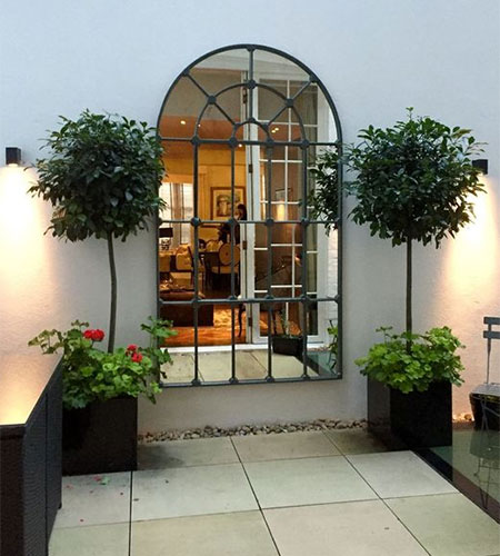 use mirrors in garden
