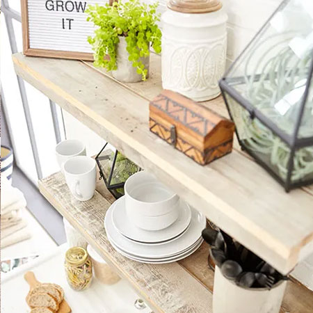 keep open shelves organised