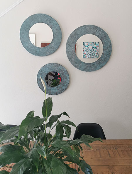 diy vintage effect wall mirrors